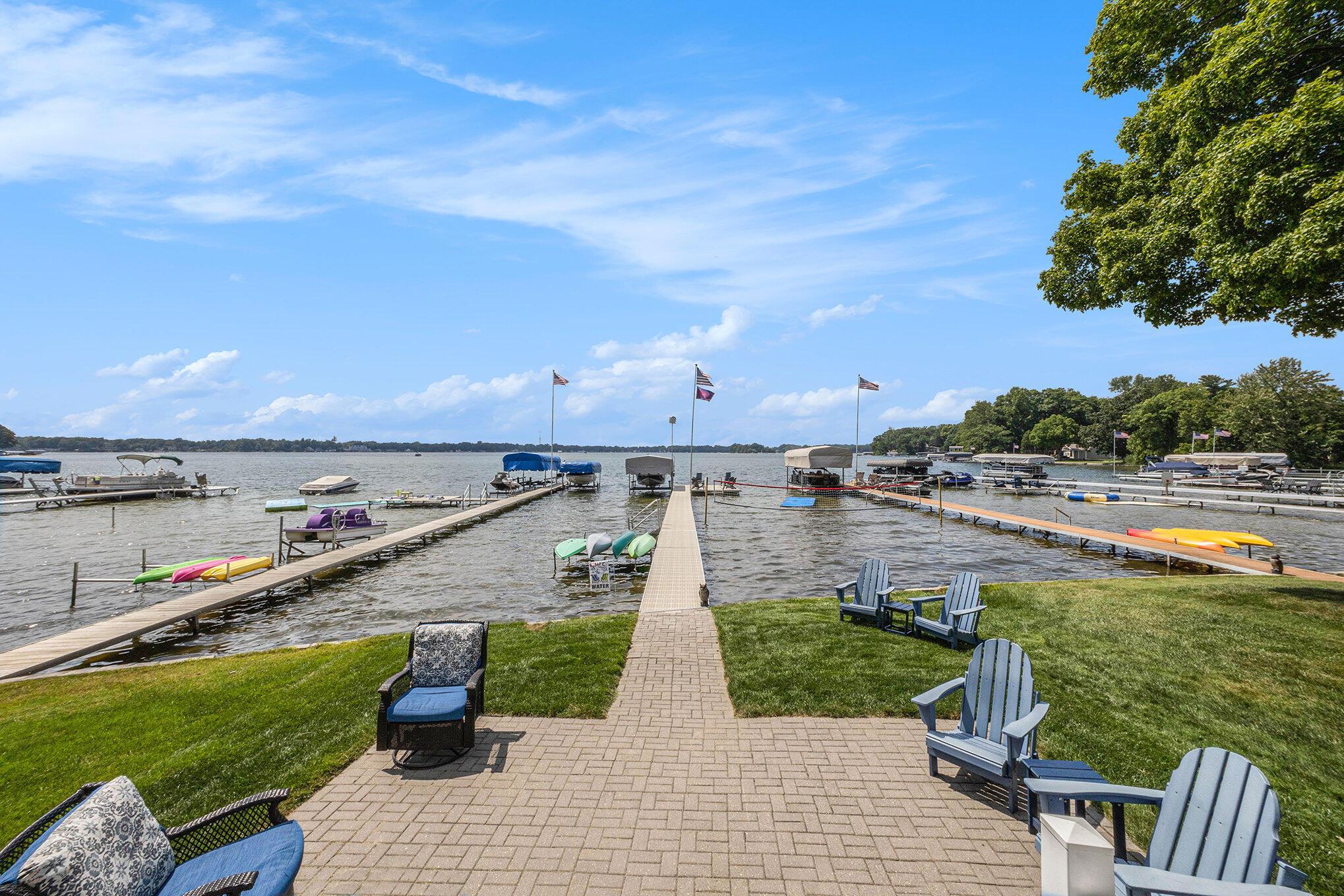 Image 2: 024_img_6953_165