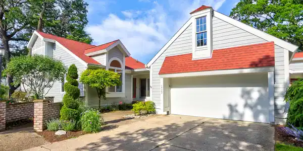 16842 Landing Drive