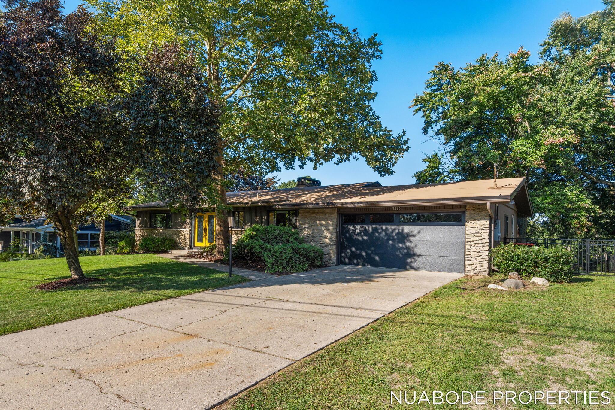 Image 3: 3-web-or-mls-A7403219