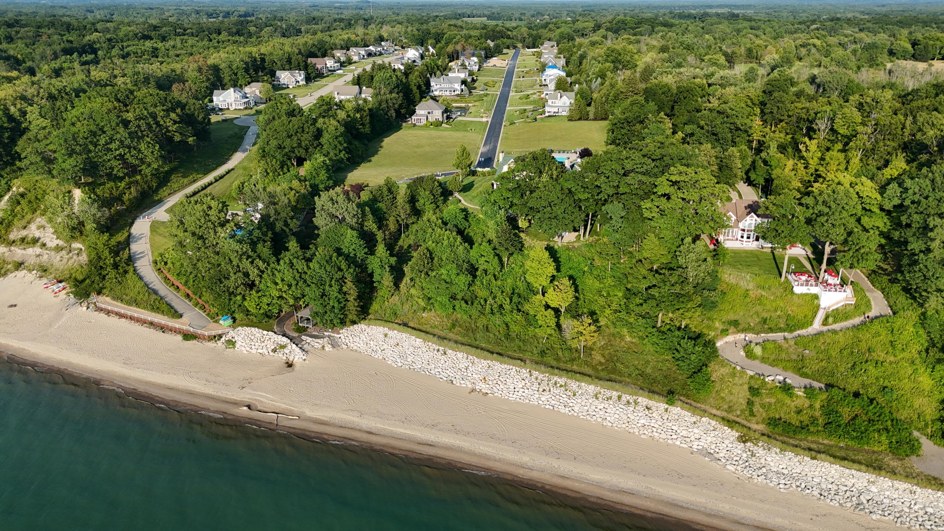 Image 2: Private Beach