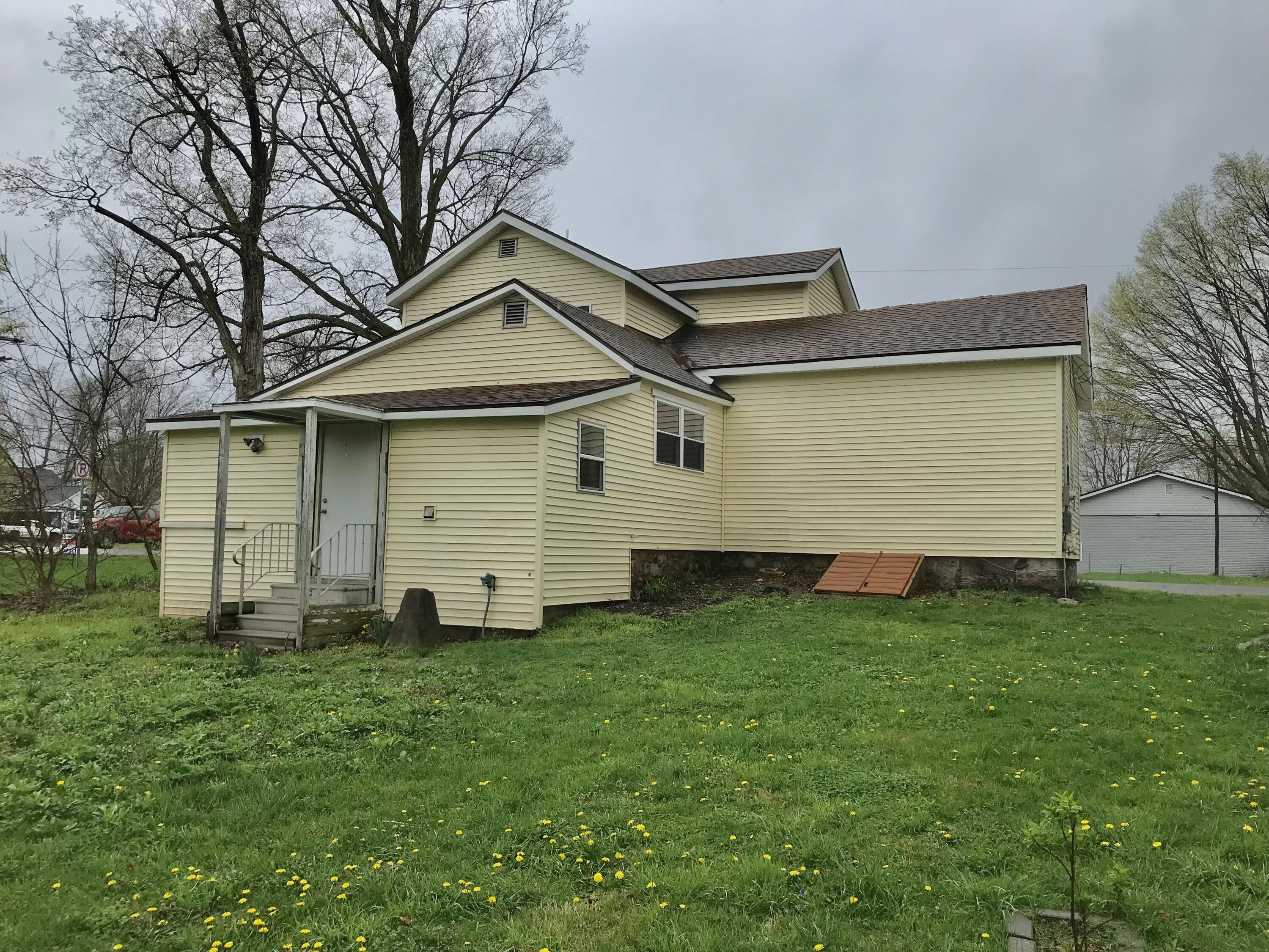 Image 2: 61BFD0CC-A6B1-40A5-9F53-538E00EDB6C1