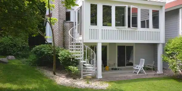 16992 Landing Drive