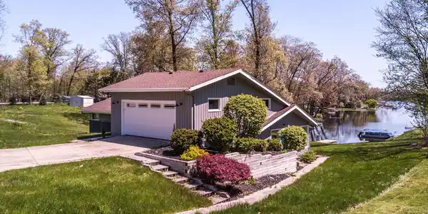 289 Honey Lane