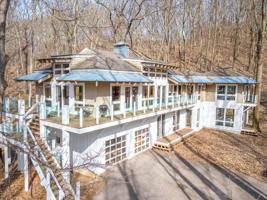 7185 Waverland Path