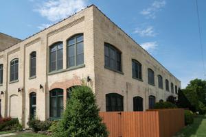 125 Elkenburg Street