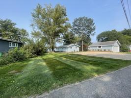50198 E Lakeshore