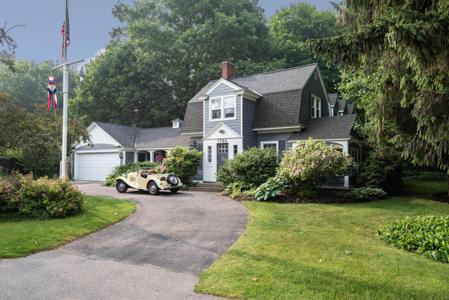 1784 S Shore