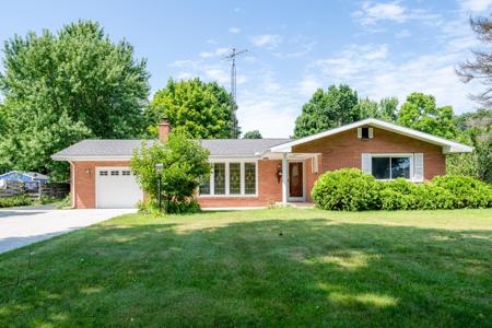 2395 Shoreham Drive