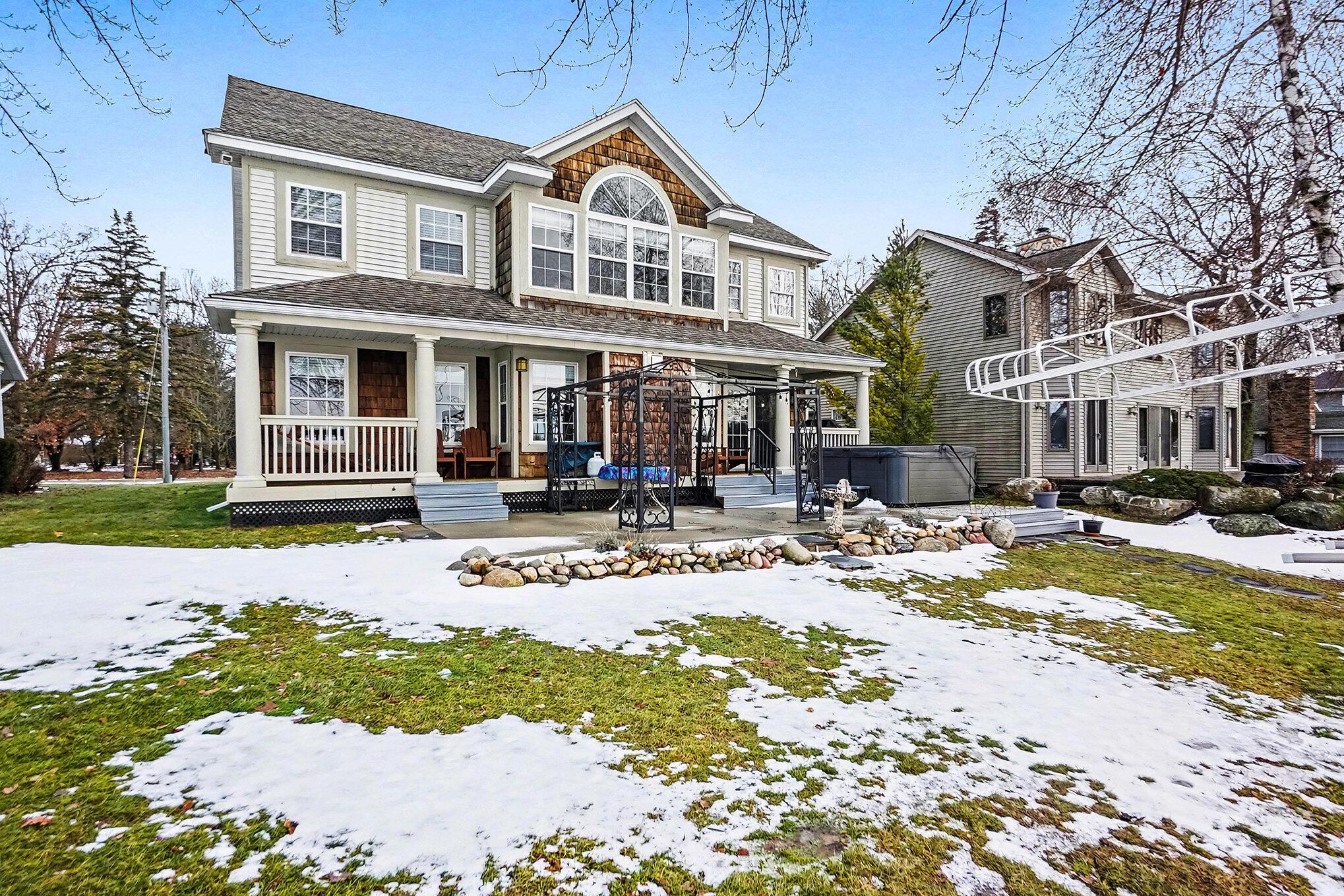 Image 1: 004_file_912