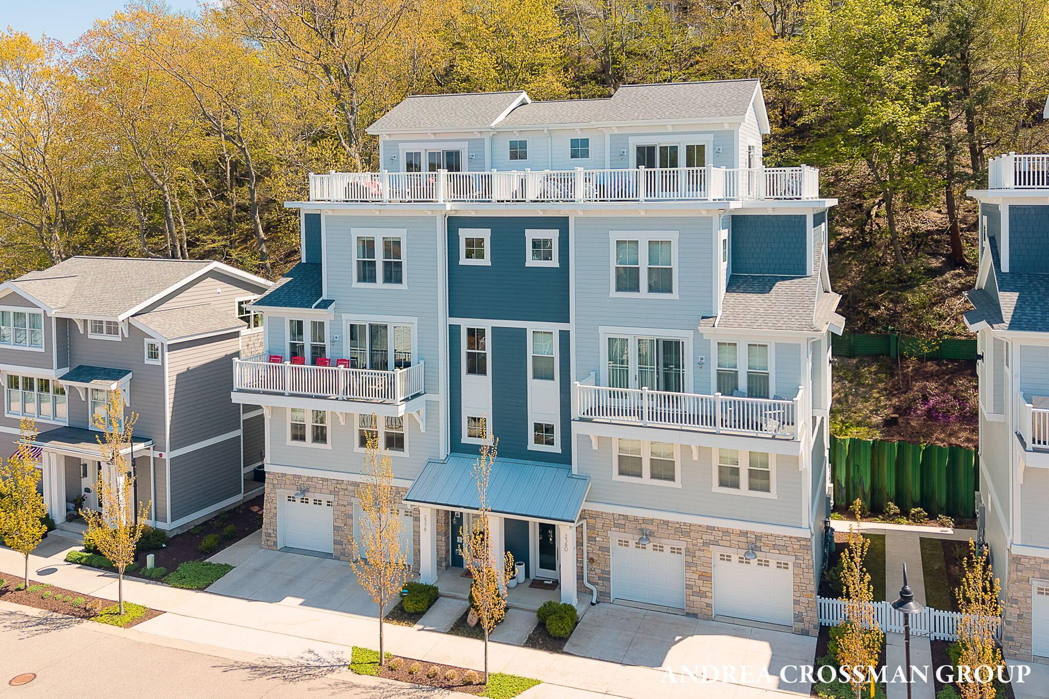 Image 4: 1-web-or-mls-2378-sunset-walk