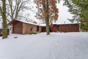 333 Midlakes Boulevard