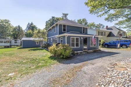 7267 W Juanita Avenue