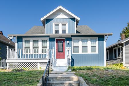 523 Howard Avenue