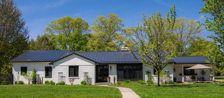 802 W Lowell Street