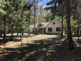 3329 Perry Lane
