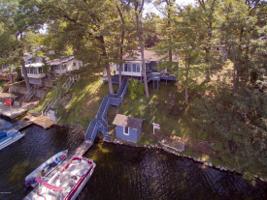 7410 S Crooked Lake Drive