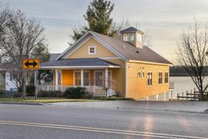419 Lake Street