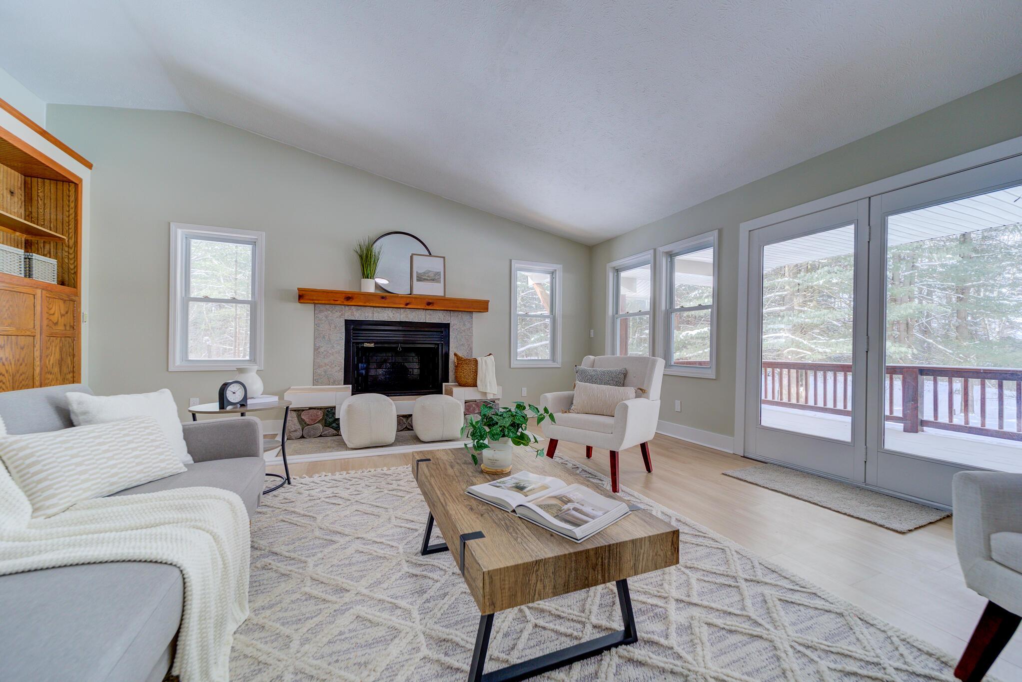 Image 3: 13095 19 Mile Rd (25 of 65)