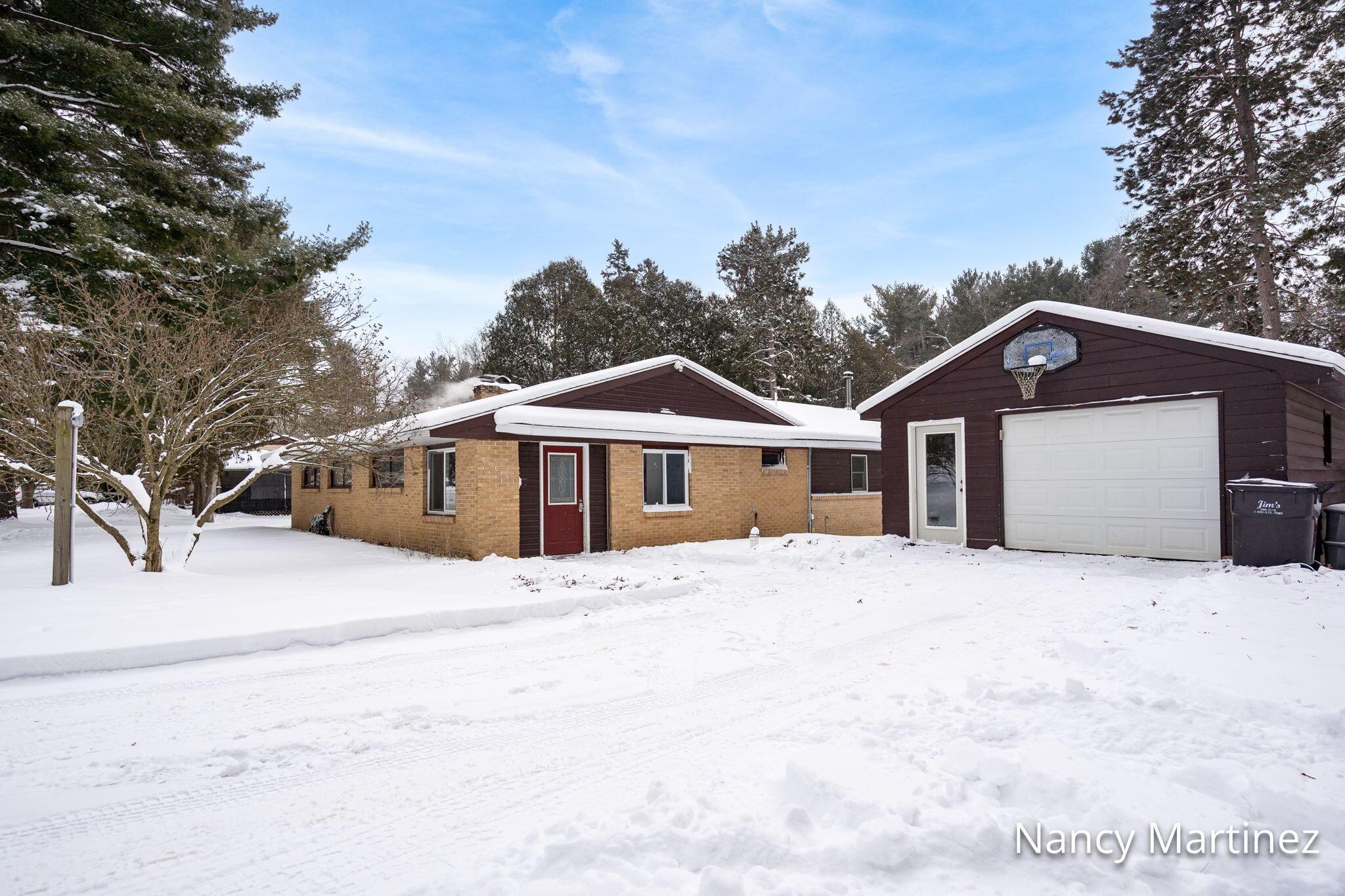 Image 3: 3-web-or-mls-1301 Waukazoo Dr-3