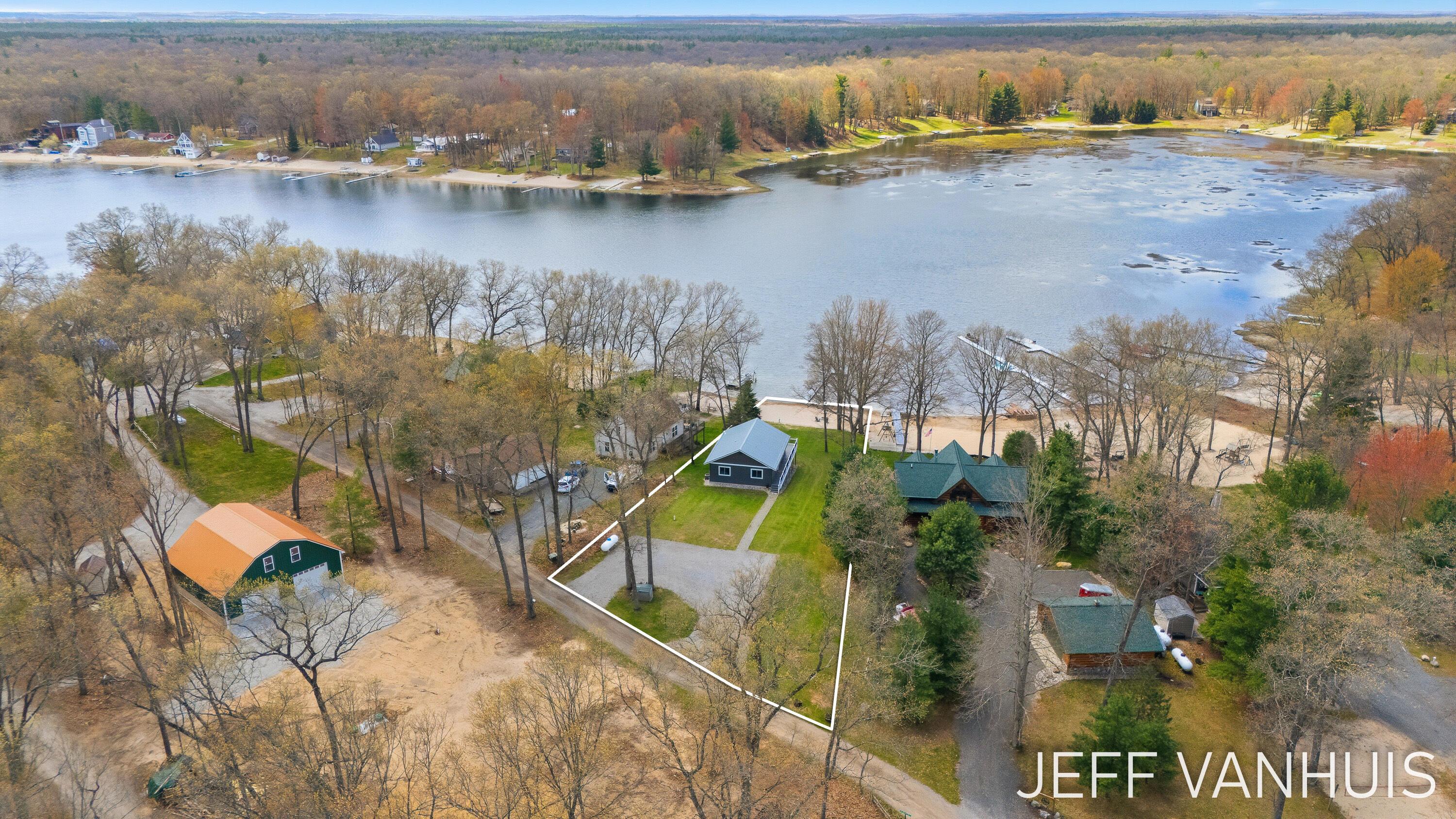 Image 3: 11049 Jacquelyn Ln, Baldwin-36 LL