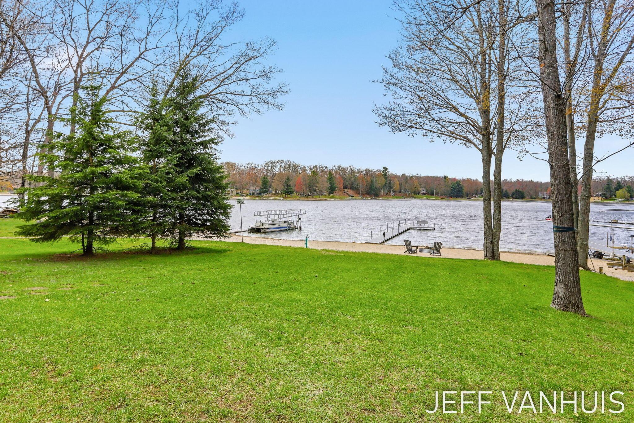 Image 4: 11-web-or-mls-11049-jacquelyn-ln