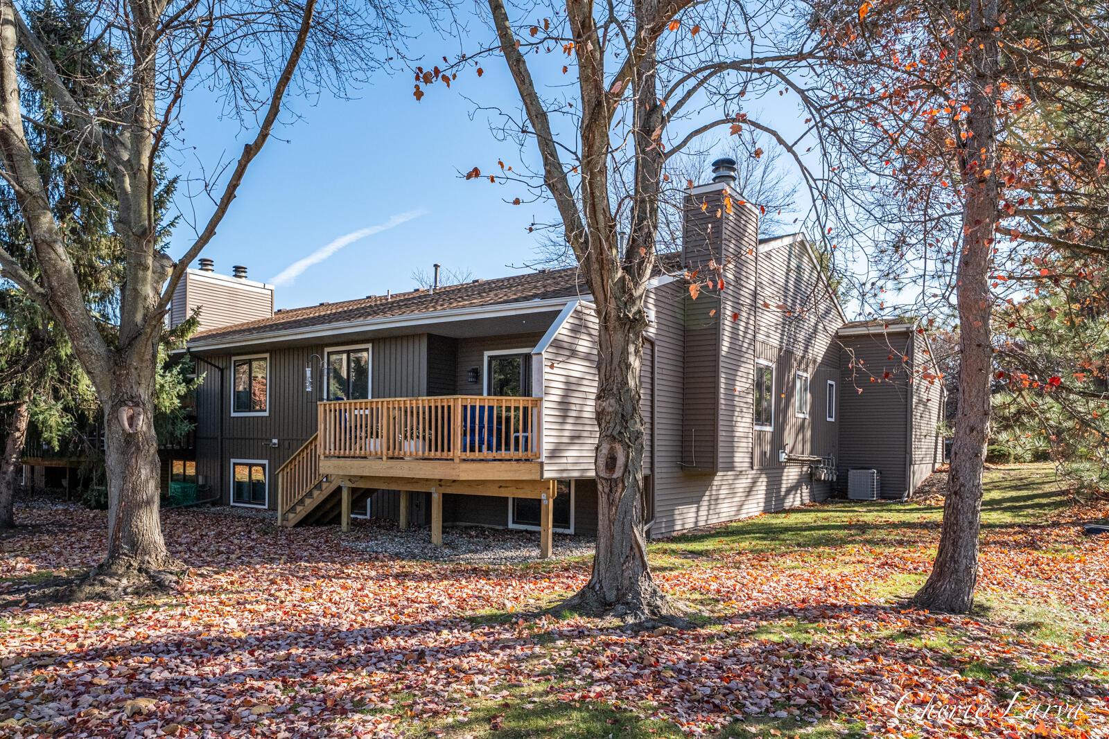 Image 2: 6615 Bella Vista-14