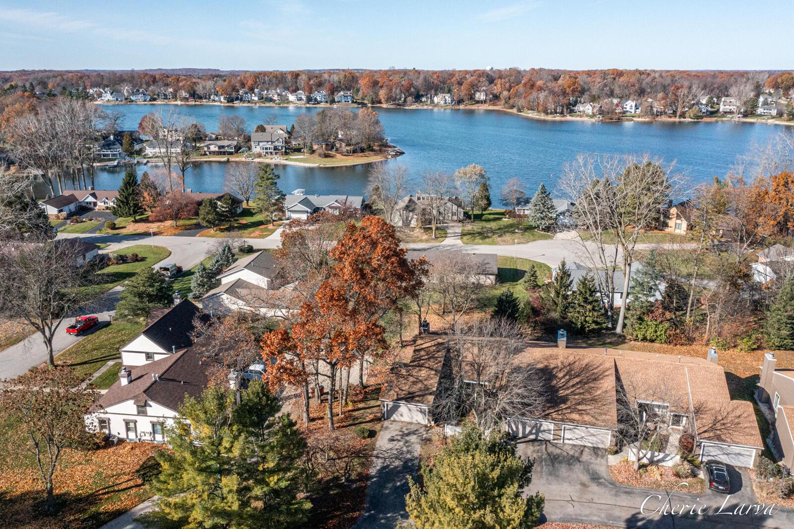 Image 3: 6615 Bella Vista-02