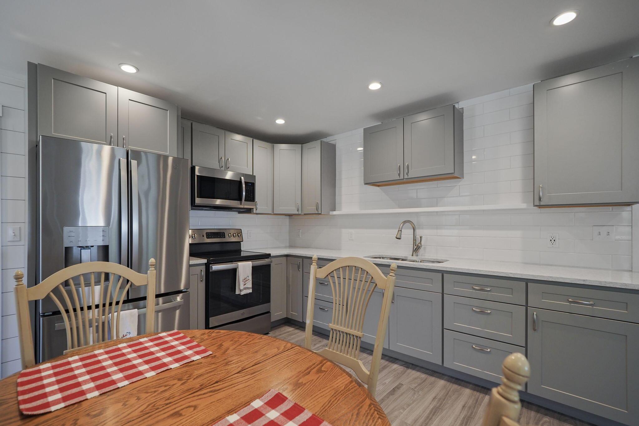 Image 1: 33-web-or-mls-P4130031