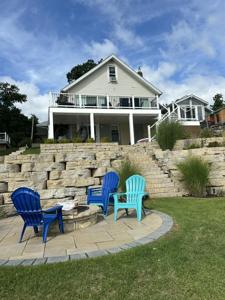 9913 Woodlawn Drive