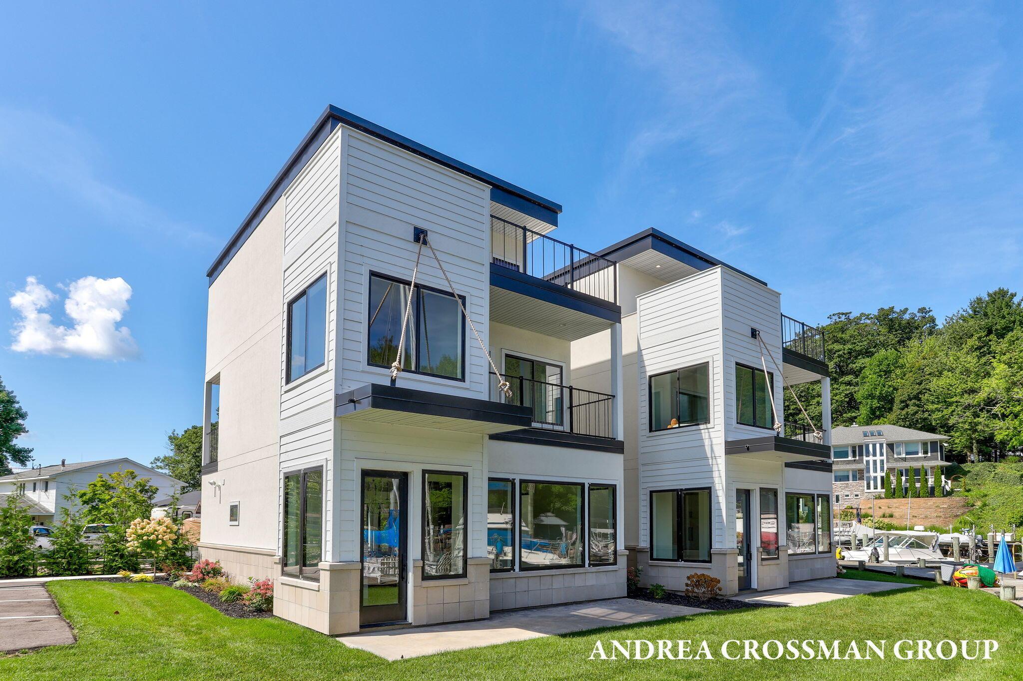 Image 1: 75-web-or-mls-1-bailey-ave-unit-2