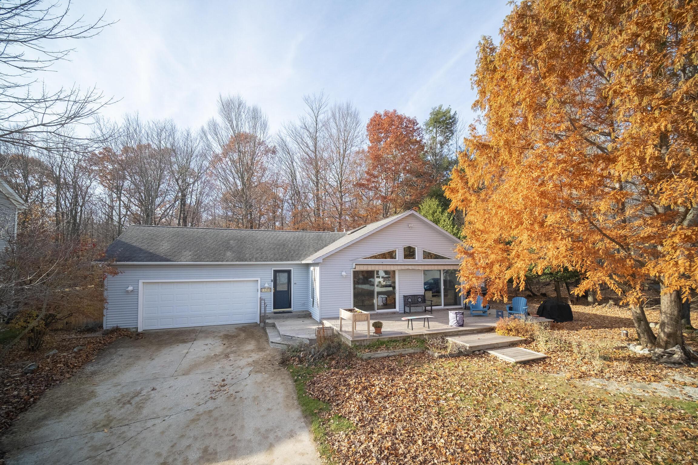 Image 1: 13200_Hopkins_Forest_Dr-40