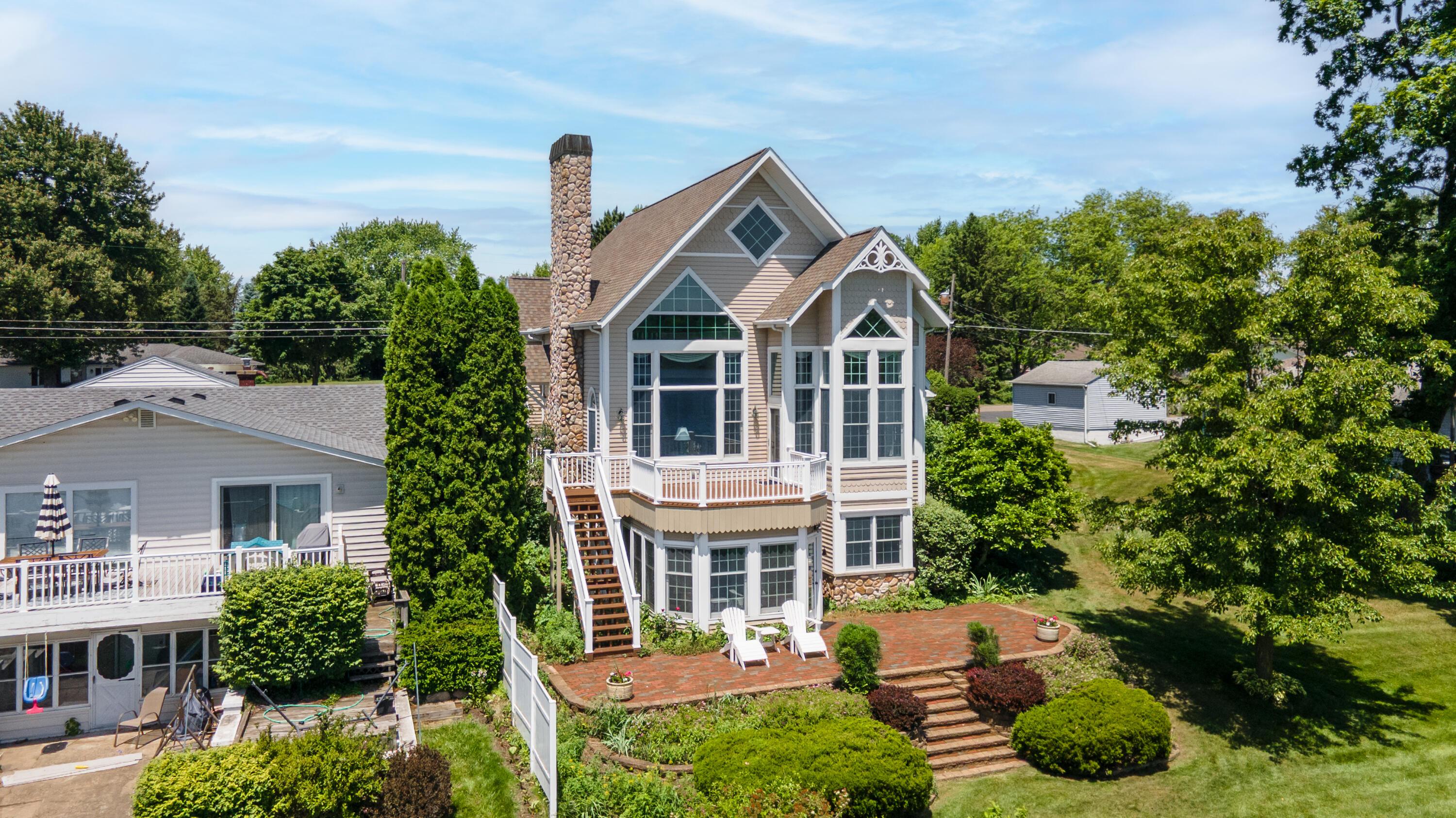 Image 2: DJI_0017-Edit