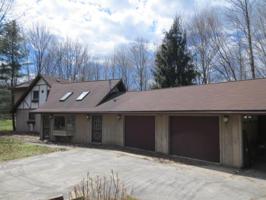 9778 Center Lane