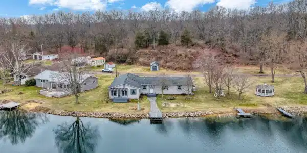 228 Oak Grove Drive
