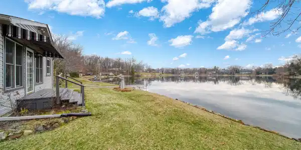 Image 4: lakefront-backyard-white-lake.jpg