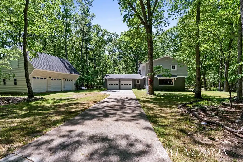 Image 1: 7211McFallCir-3LoRes