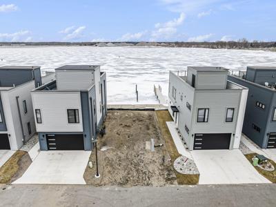258 Viridian Drive