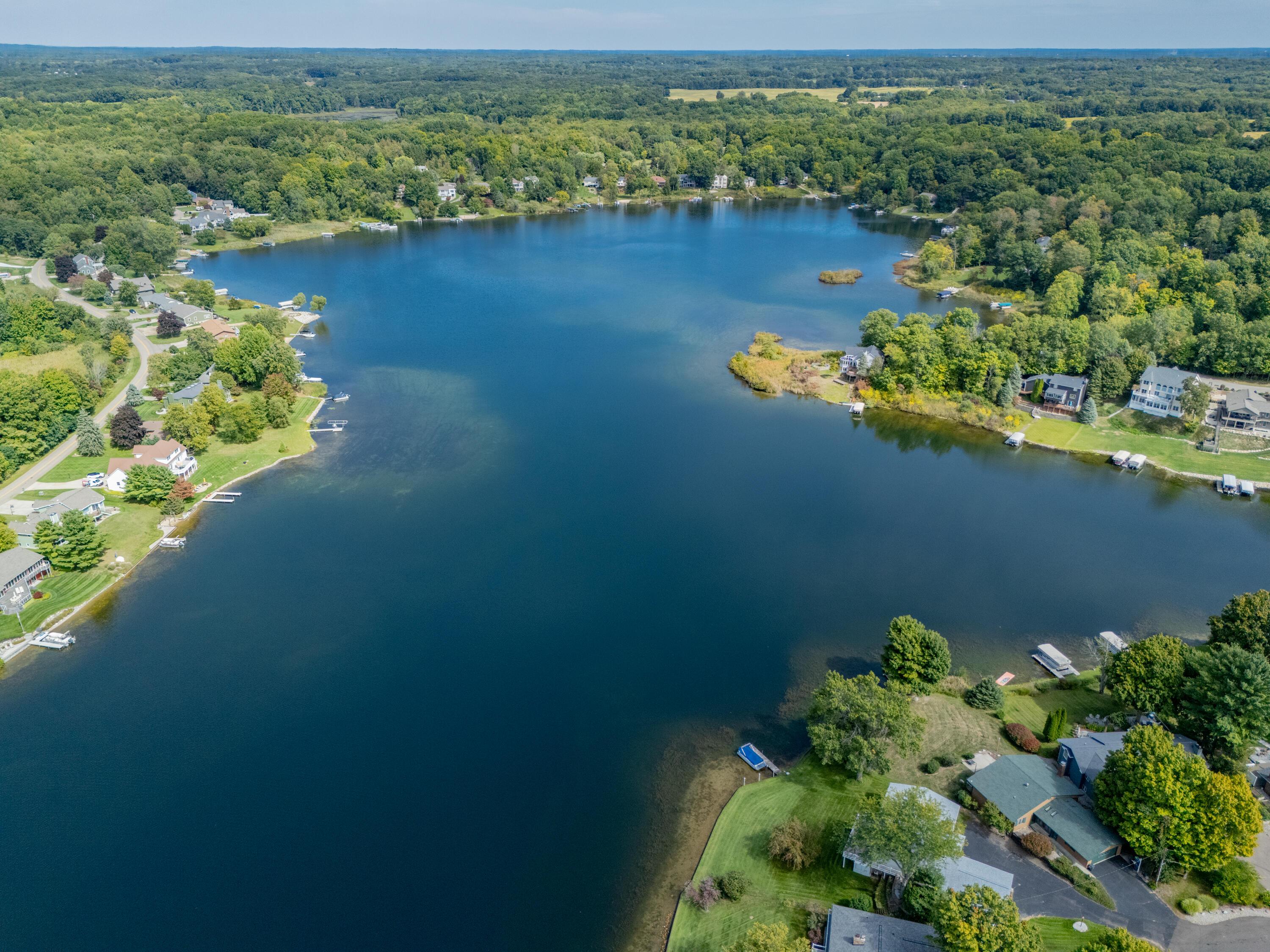 Image 3: 150 S Lake Doster Dr-510