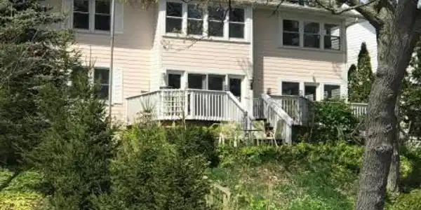 169 Sunnyside Drive