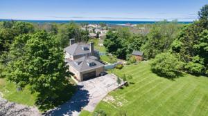 552 Harvard Lane