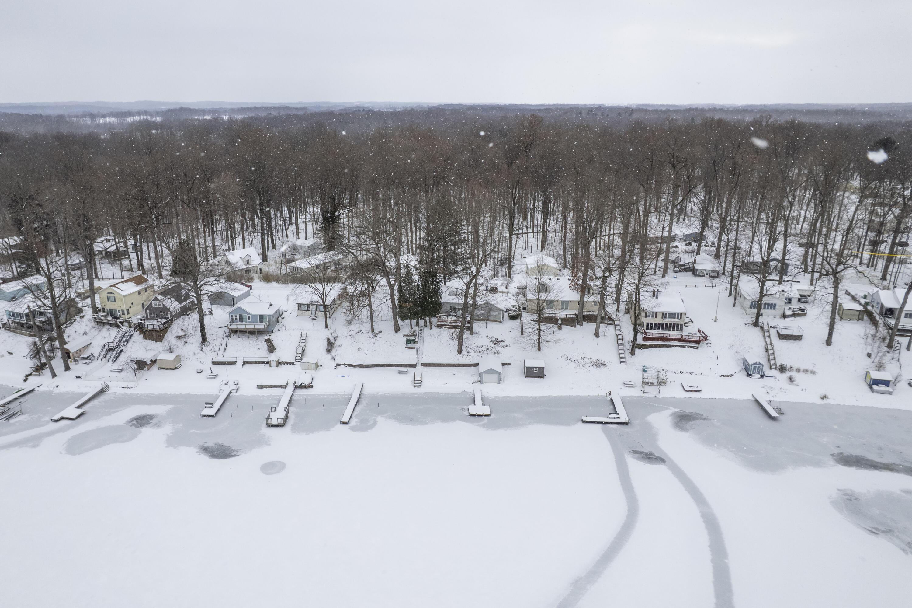 Image 4: 15899 Lakeview_2026_DJI_0472