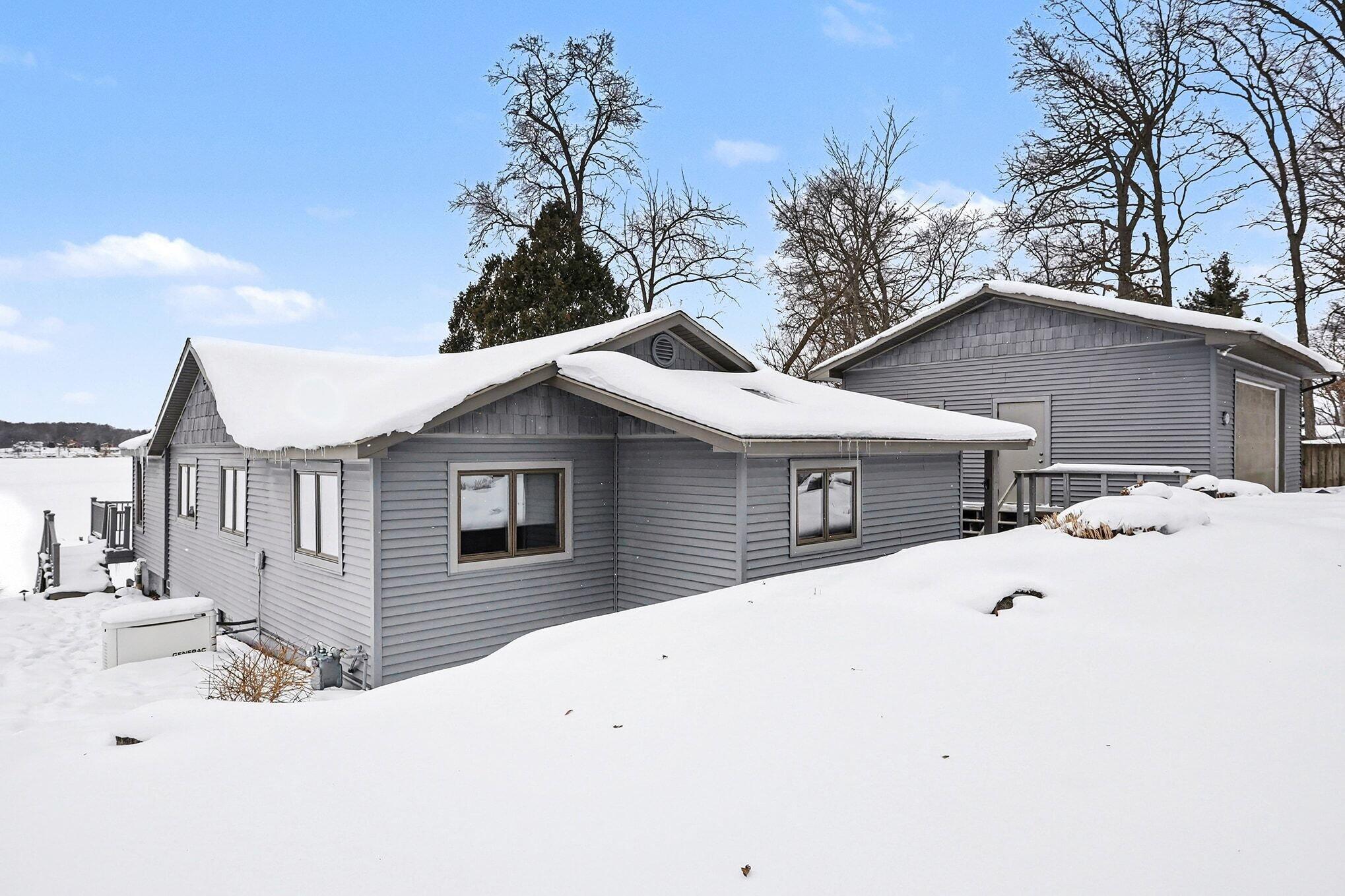 Image 2: 002_file_9889