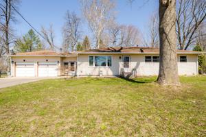 7117 Little Paw Paw Lake
