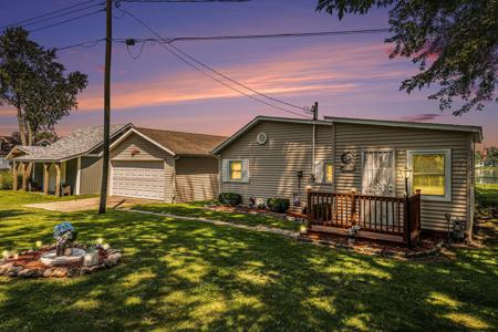 25722 Rainbow Dr. Drive