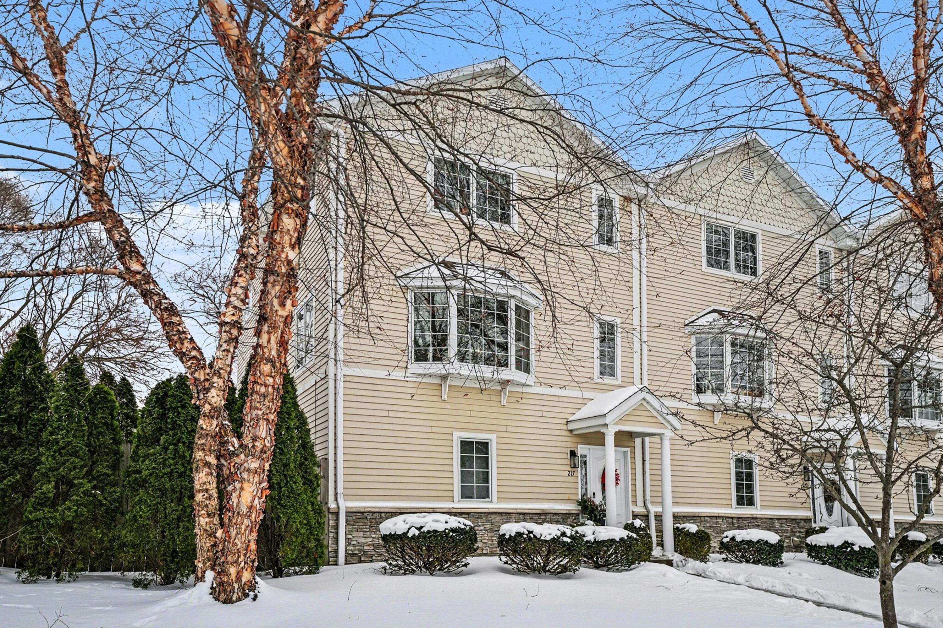 Image 2: 003_dsc08161_294