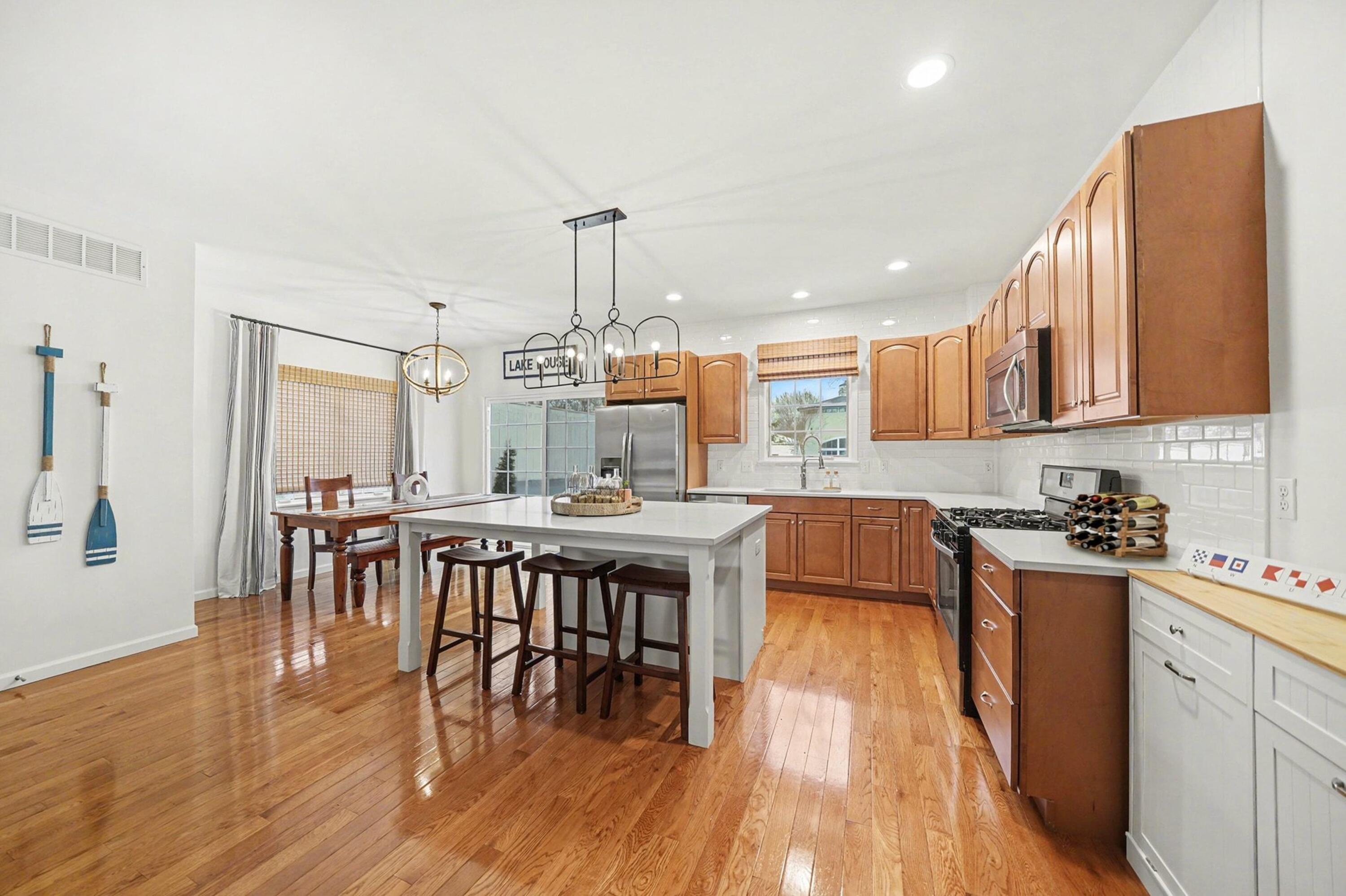 Image 3: 010_dsc08062_230