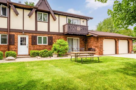 5410 Country Aire Drive
