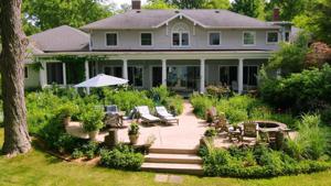 3856 E Gull Lake Drive
