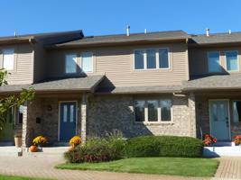 215 S Lakeshore Drive