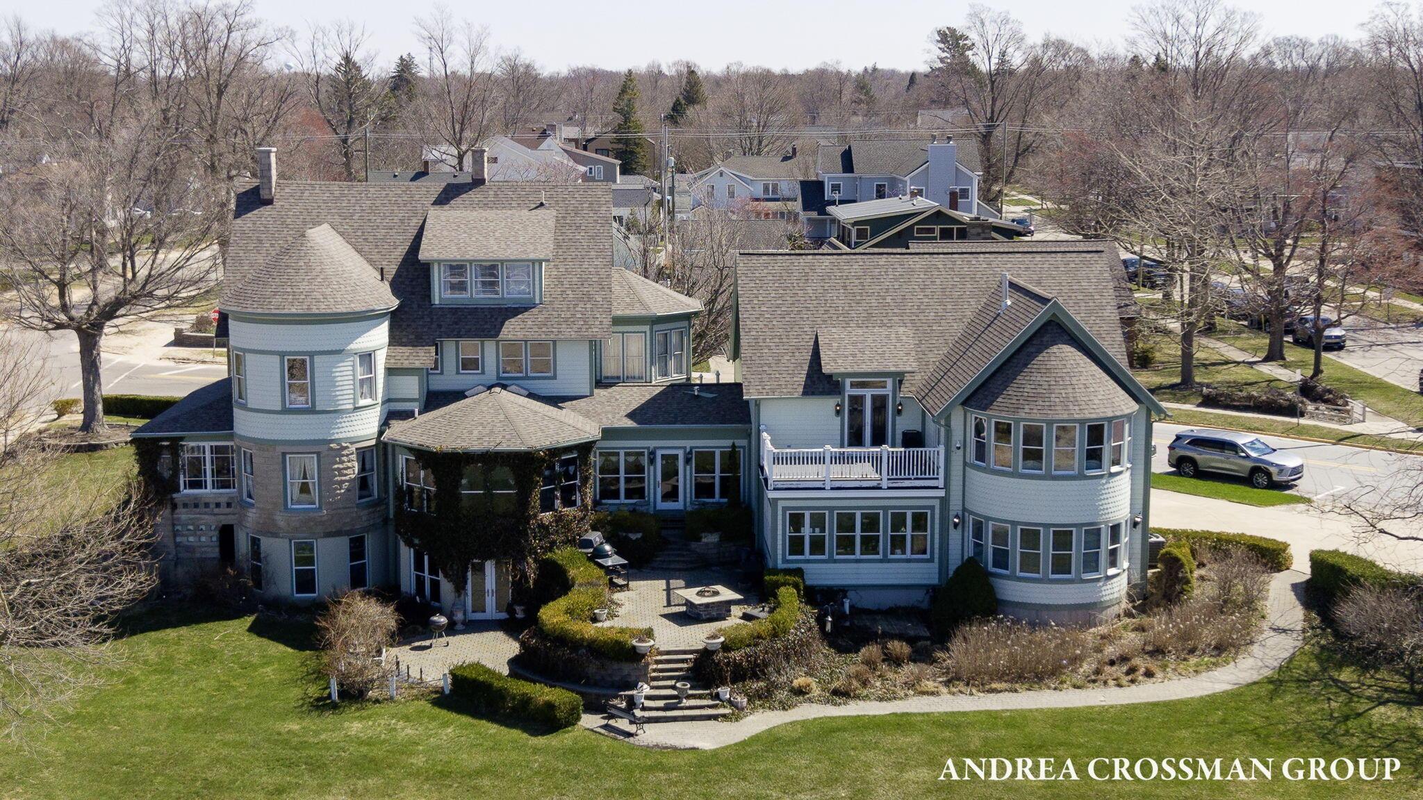 Image 1: 184-web-or-mls-456-monroe-blvd